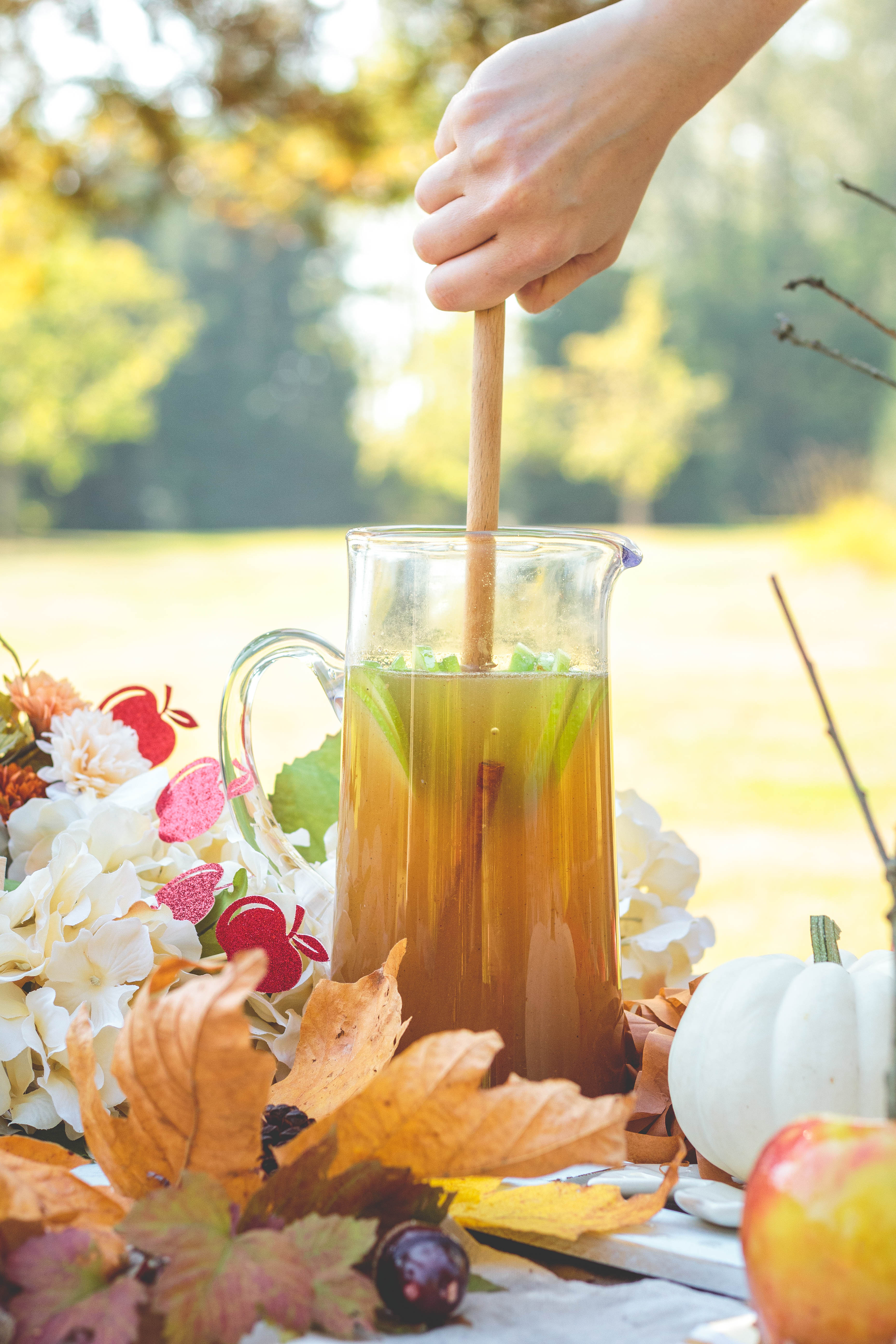 Apple Cider Bar: How to for Harvest Party - Parties With A Cause