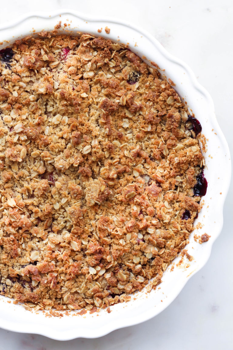 Bluebarb (Blueberry & Rhubarb) Crisp - The Sweet And Simple Kitchen