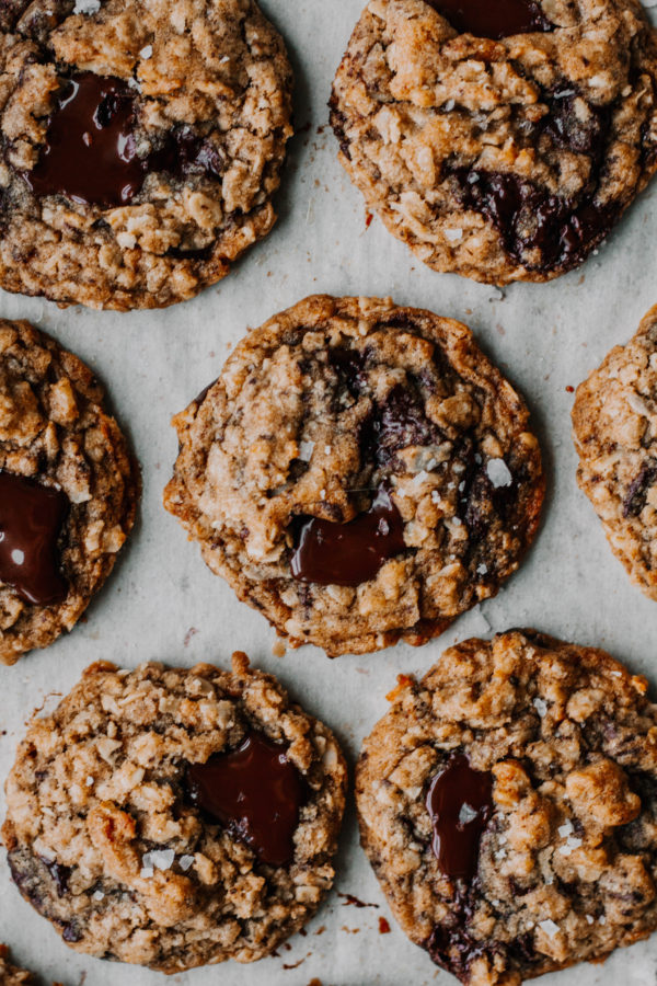 Salted Toffee and Dark Chocolate Oatmeal Cookies - The Sweet and Simple ...