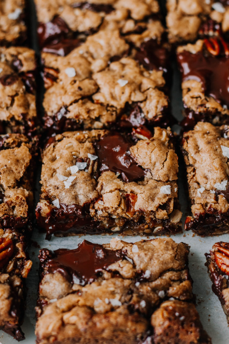Brown Butter Toffee Pecan and Dark Chocolate Oatmeal Cookie Bars - The ...