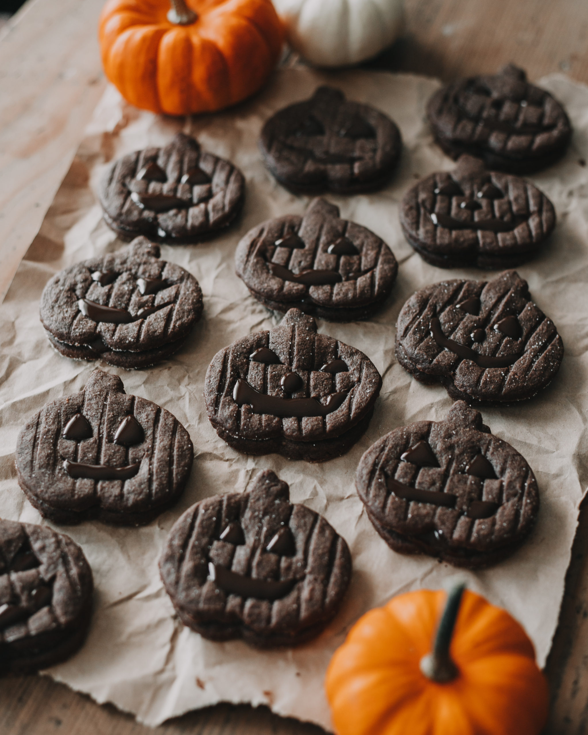 Chocolate Stuffed Shortbread Jac-o-Lanters - The Sweet and Simple Kitchen