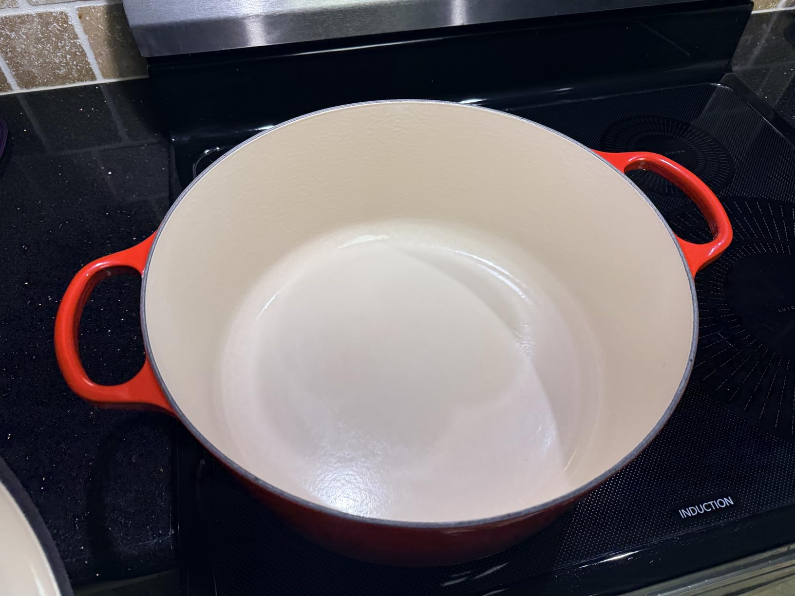 Le Creuset 7.25 qt Dutch Oven customer photo 2