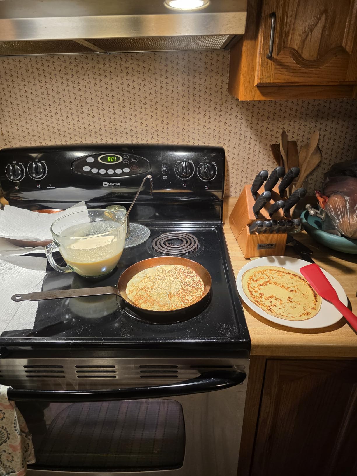Matfer Bourgeat Black Carbon Steel Crepe Pan, 9 1/4