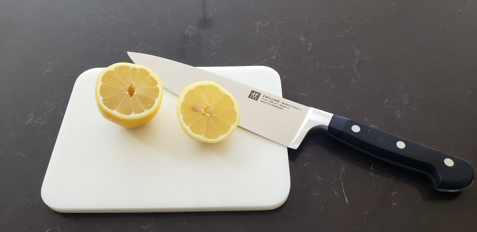ZWILLING Professional S 8-inch Razor-Sharp German Chef's Knife, Made in Company-Owned German Factory with Special Formula Steel customer photo 2