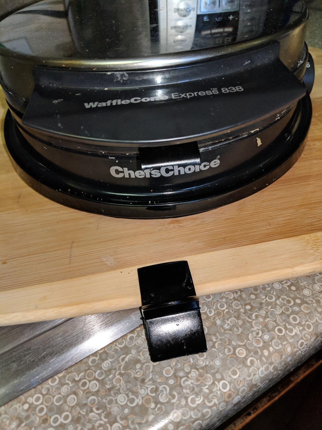 Chef'sChoice Ice Cream Cone Maker WaffleCone Express With Nonstick Heating Plates Instant Heat Recovery Creates Delicious Homemade Sugar and Waffle Cones Easy to Clean, 1050-Watts, Silver customer photo 2