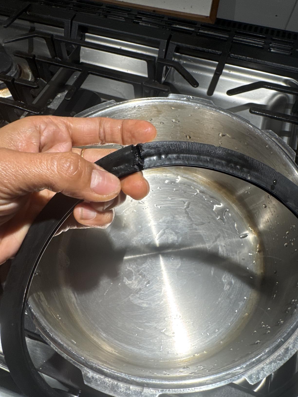 Presto 01362 6-Quart Stainless Steel Pressure Cooker customer photo 2