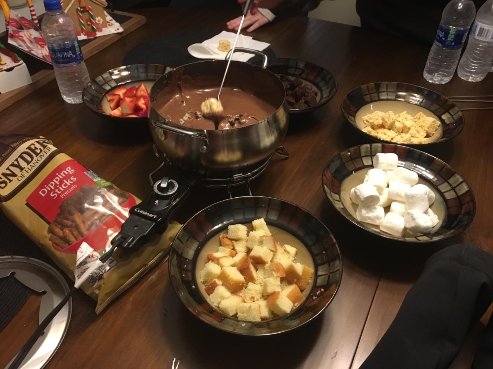 Cuisinart Electric Fondue Set, Nonstick Interior, 3-Quart Pot & 8 Forks | Electric fondue pot with 8 forks, heat control & dishwasher-safe interior for chocolate, cheese, broth & oil, CFO-3SSP1 customer photo 2