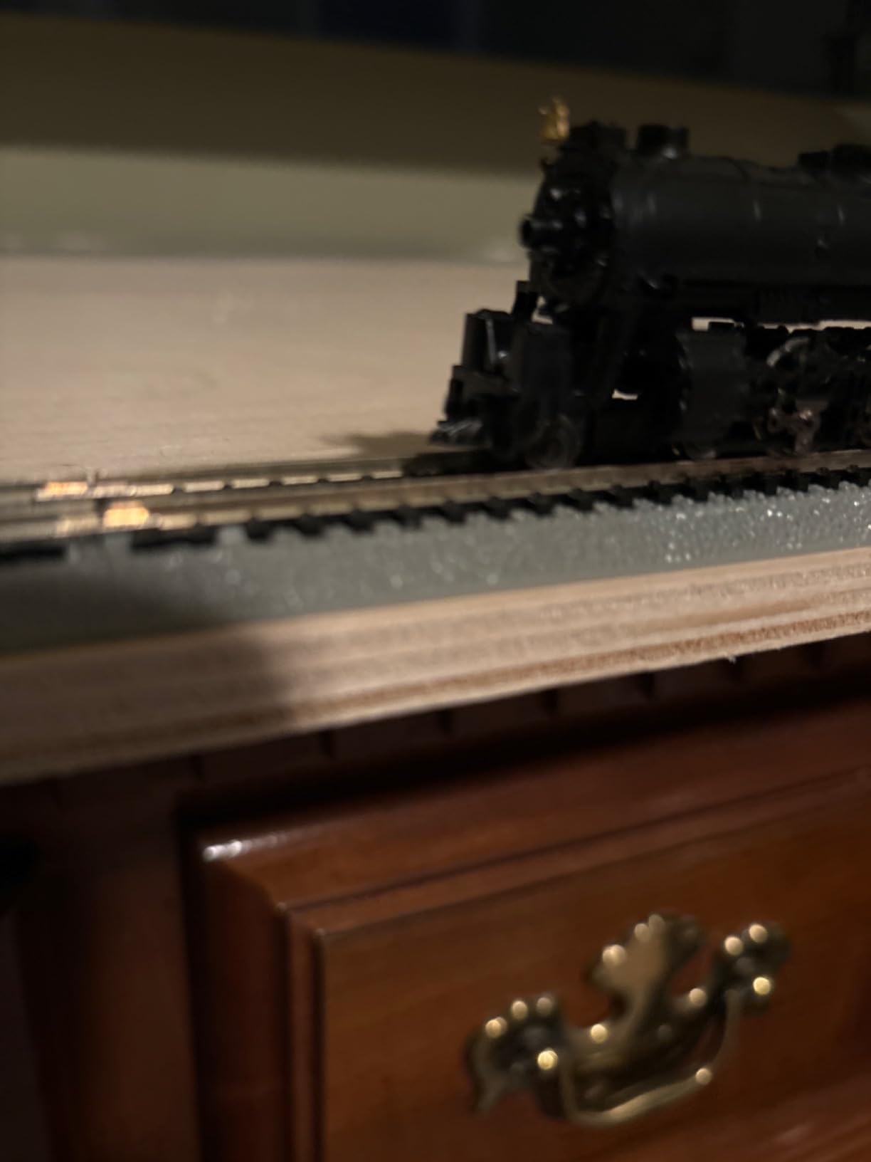 Bachmann Trains Empire Builder Ready to Run 68 Piece Electric Train N Scale customer photo 1