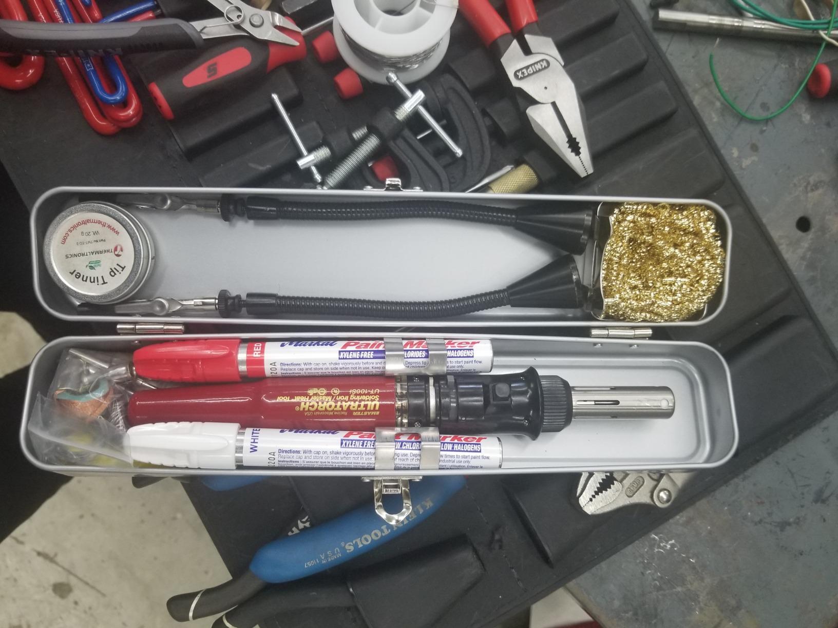 Master Appliance Ultratorch UT-100SiK Butane Powered Cordless Soldering Iron, Flameless Heat Tool for Wire Connectors and Pinpoint Butane Torch, 3 in 1 Tool with Metal Case - USA Company customer photo 2