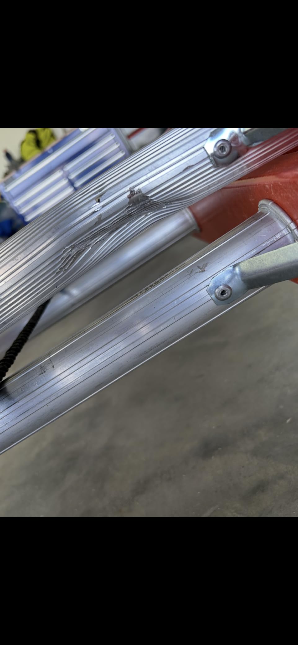 Louisville Ladder 24-foot Fiberglass Extension Ladder, 300-Pound Load Capacity, Type IA, FE3224 customer photo 1
