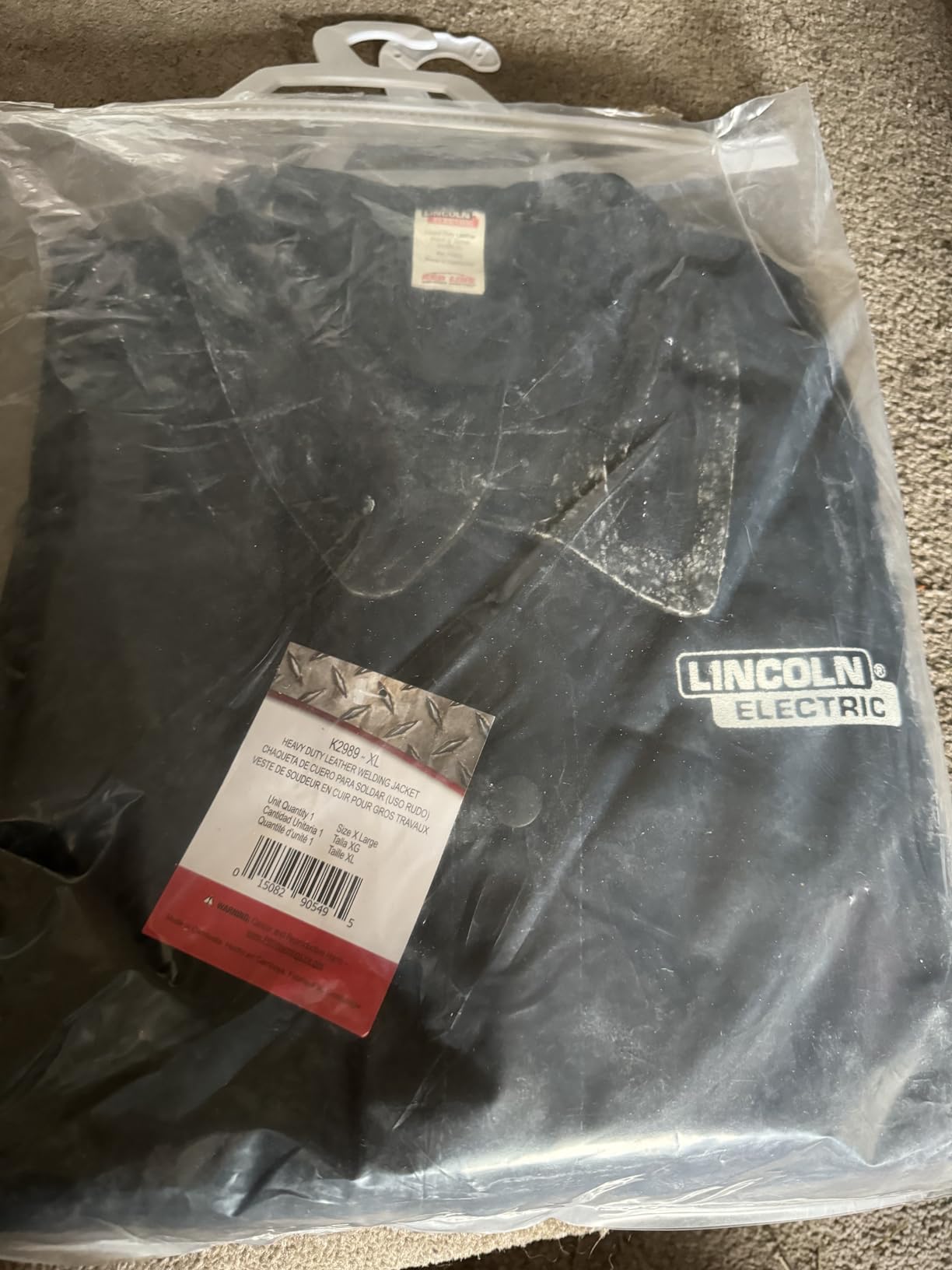 Lincoln Electric Heavy Duty Leather Welding Jacket | Ideal for High Amperage or Out of Position Welding | Medium | K2989-M, Black/Red customer photo 1
