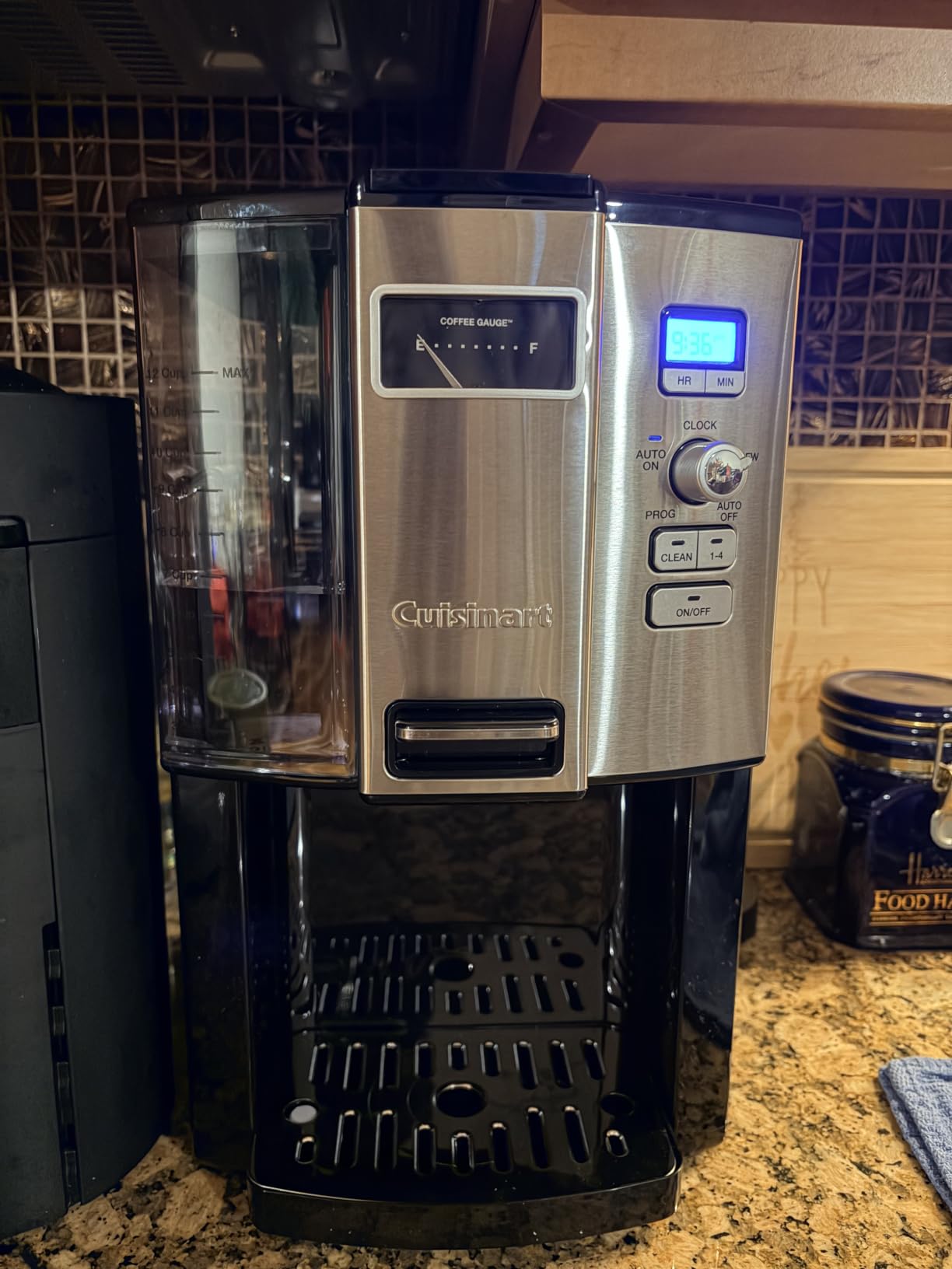 Cuisinart Drip Coffee Maker, Programmable & Self-Cleaning, 12-cup Capacity, Auto Shut-Off, Self-Clean Function, & Removable Reservoir, DCC-3000P1 customer photo 2