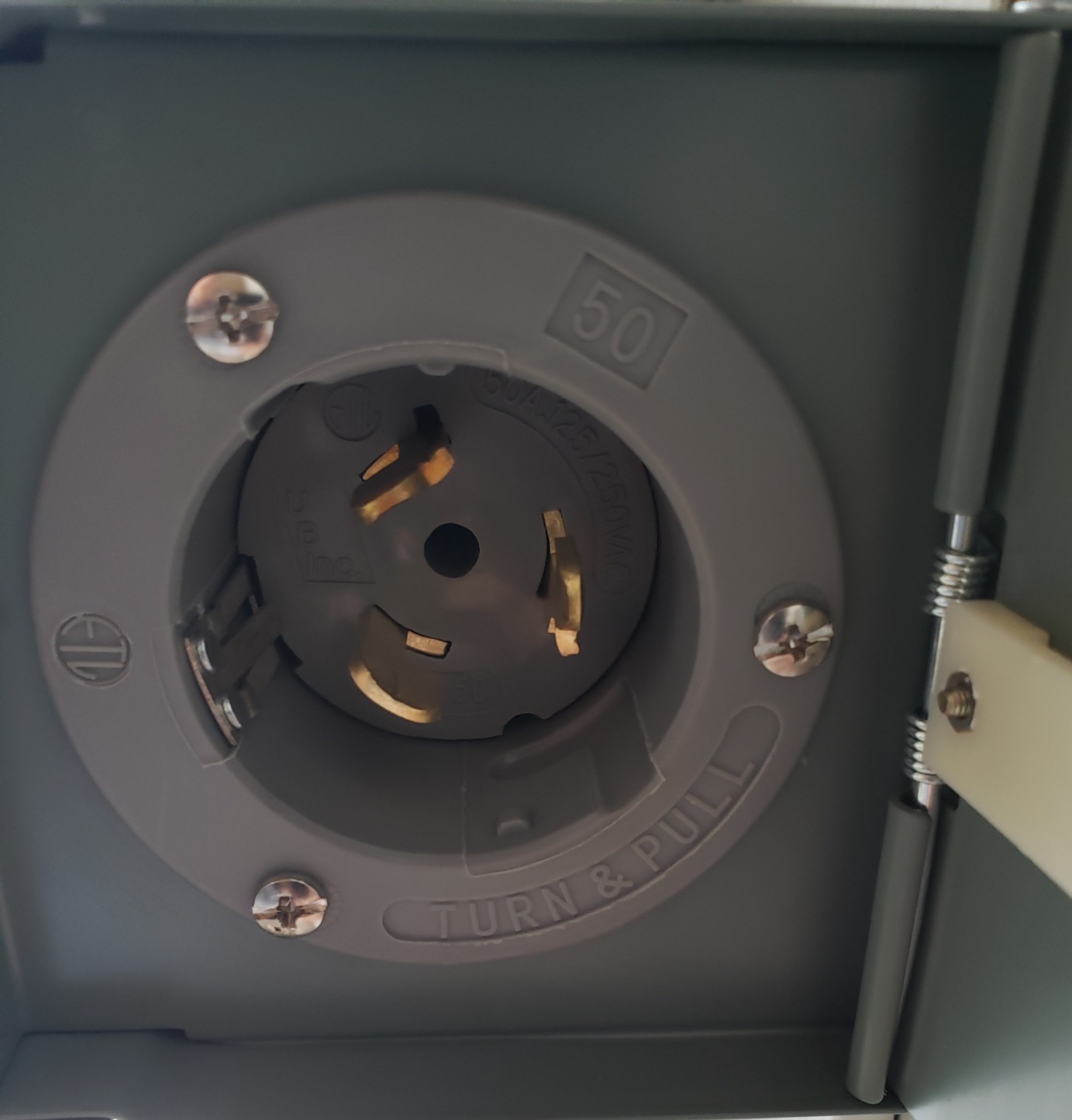 Connecticut Electric EGSPI50 50A Rainproof Generator Power Inlet Box with Cover, CS6375, SS2-50P, Receptacle, Gray customer photo 2