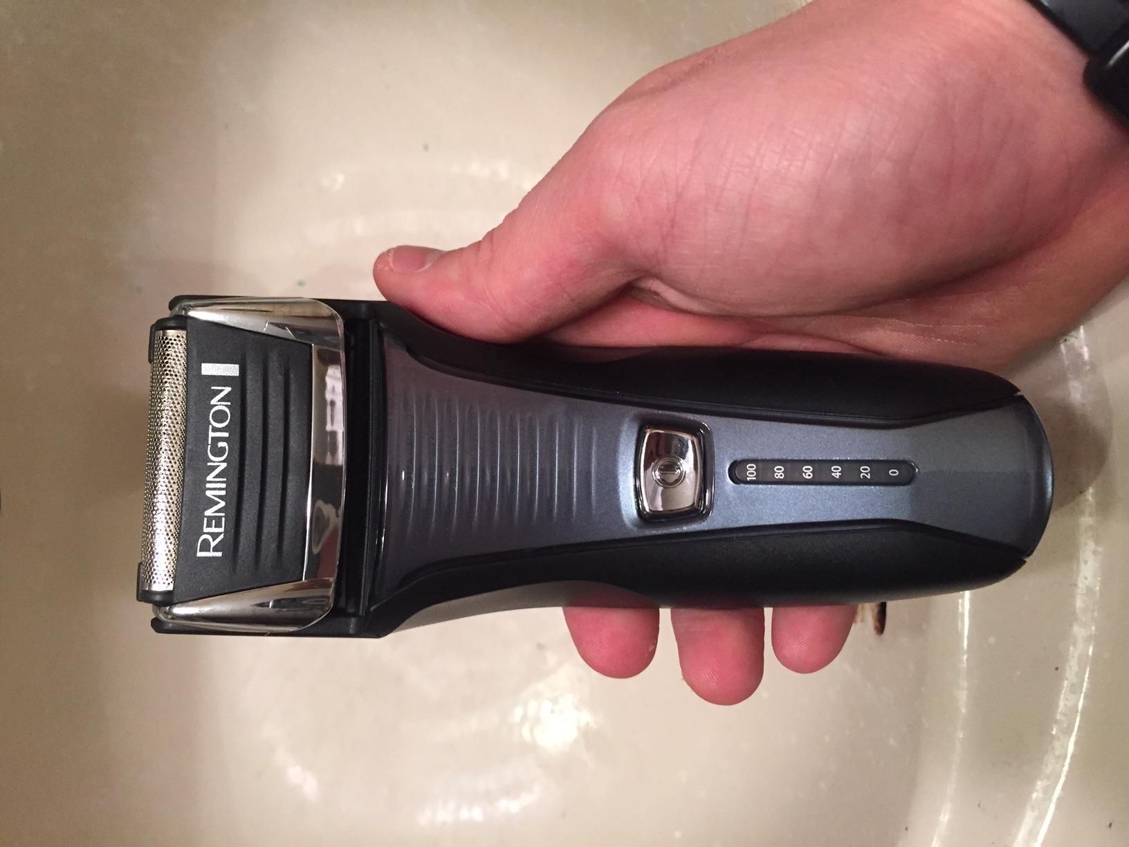 Remington F5 Power Series Foil Shaver for Men, Cordless Rechargeable Razor | Pivot & FlexFoil Technology, Pop-Up Trimmer, Lightweight Handheld Design customer photo 1