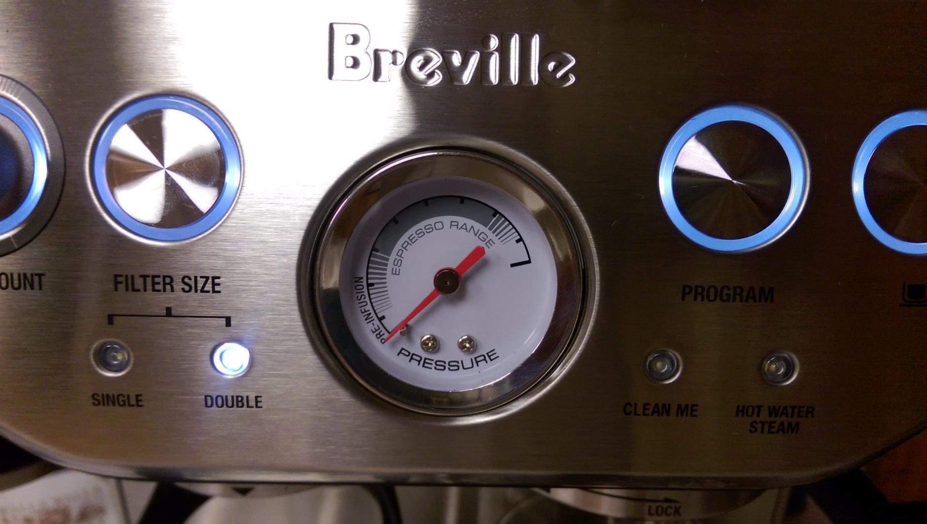 Breville BES870XL Barista Express Espresso Machine, Brushed Stainless Steel, Craft Café-Quality Espresso Shots with Built-in Grinder customer photo 1
