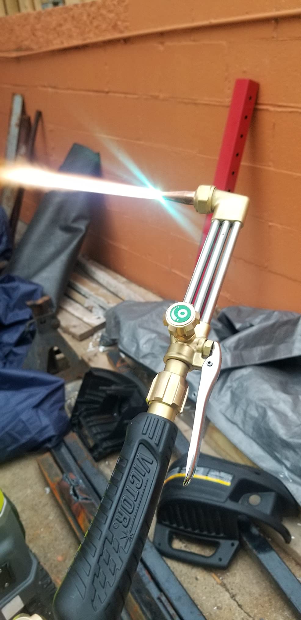 Victor Technologies 0384-2540 Medalist 250 System Medium Duty Cutting System, Acetylene Gas Service, G250-15-510 Fuel Gas Regulator customer photo 2
