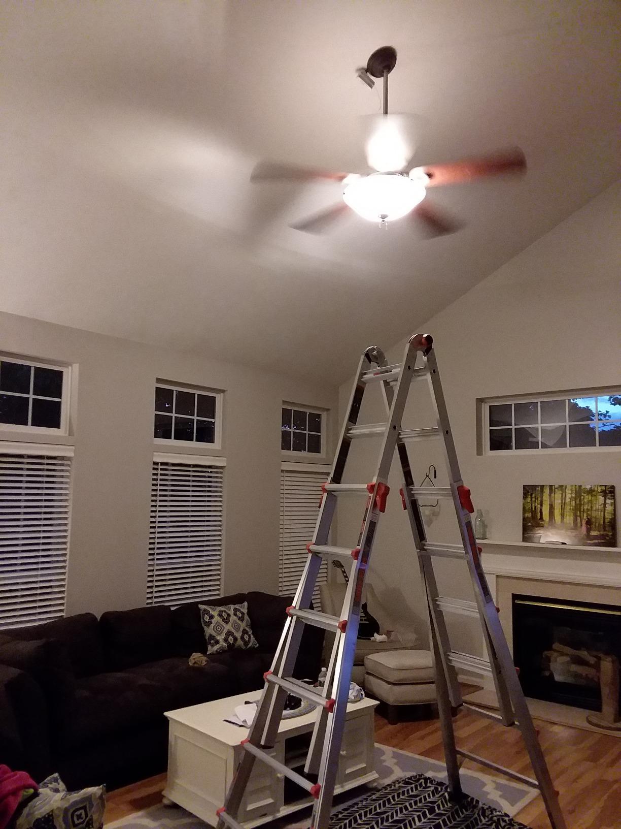 Little Giant Velocity, Aluminum Ladder, 18 ft Reach, 15417-001 | Telescoping Multi-Position Ladder with Extension, A-Frame, 90-Degree & Trestle Modes, Tip & Glide Wheels, 300 lbs. Rating customer photo 2
