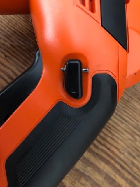 BLACK+DECKER 40V MAX 13 in String Trimmer Edger Cordless with Adjustable Telescoping Pole (LST136) customer photo 2