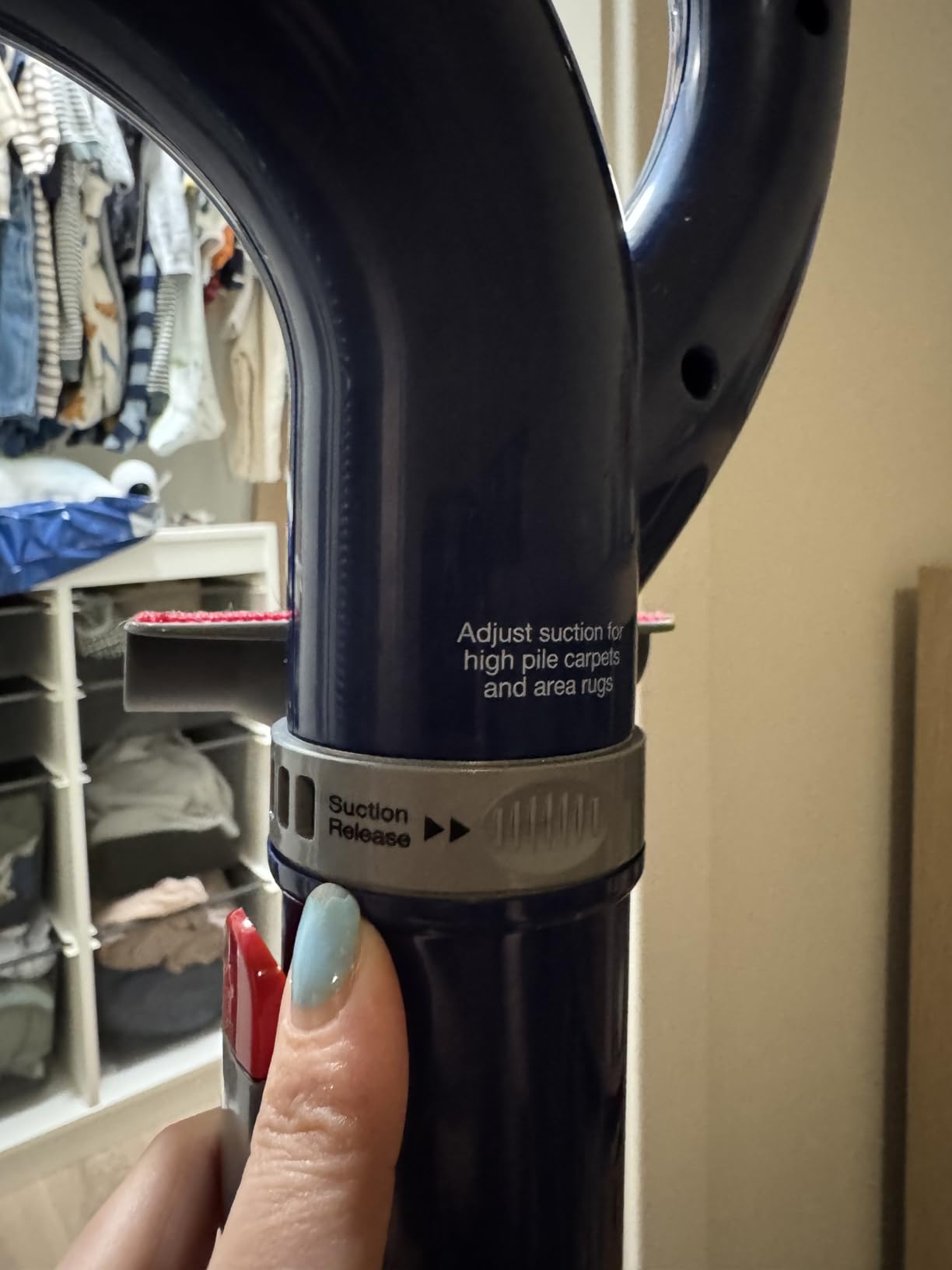 Shark Navigator Lift-Away Vacuum, HEPA, Carpet and Pet Hair, Blue, NV360 | Lift-Away Pod, Carpet and Hard Floor Cleaning, Swivel Steering, Brushroll Shutoff, 0.9-Qt Dust Cup, Upholstery/Crevice Tools customer photo 1