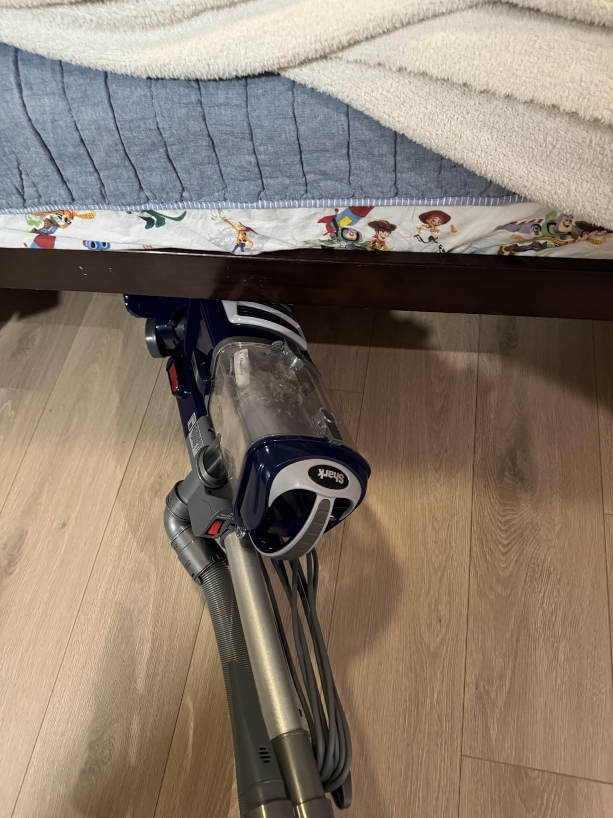 Shark Navigator Lift-Away Vacuum, HEPA, Carpet and Pet Hair, Blue, NV360 | Lift-Away Pod, Carpet and Hard Floor Cleaning, Swivel Steering, Brushroll Shutoff, 0.9-Qt Dust Cup, Upholstery/Crevice Tools customer photo 2