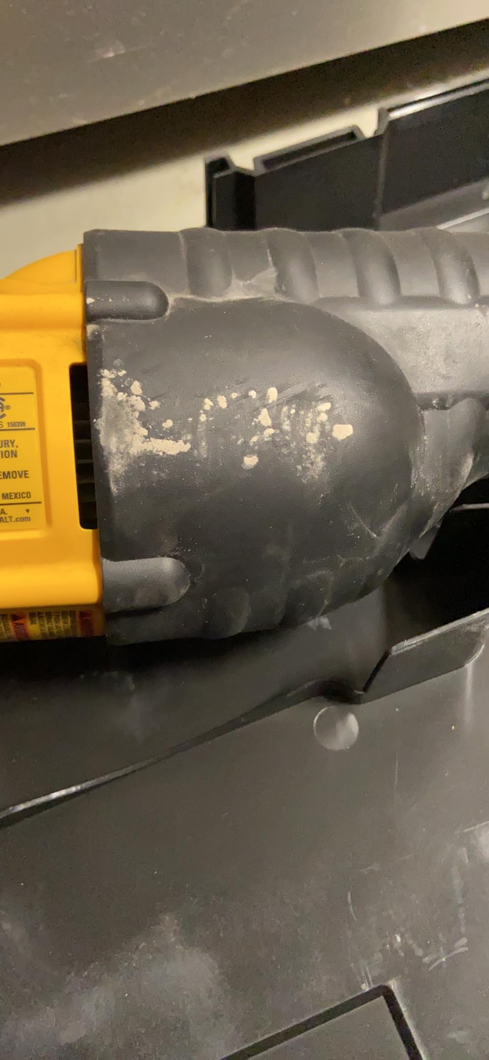 DEWALT 20V MAX Cordless Reciprocating Saw, Battery and Charger Included (DCS380P1) customer photo 1