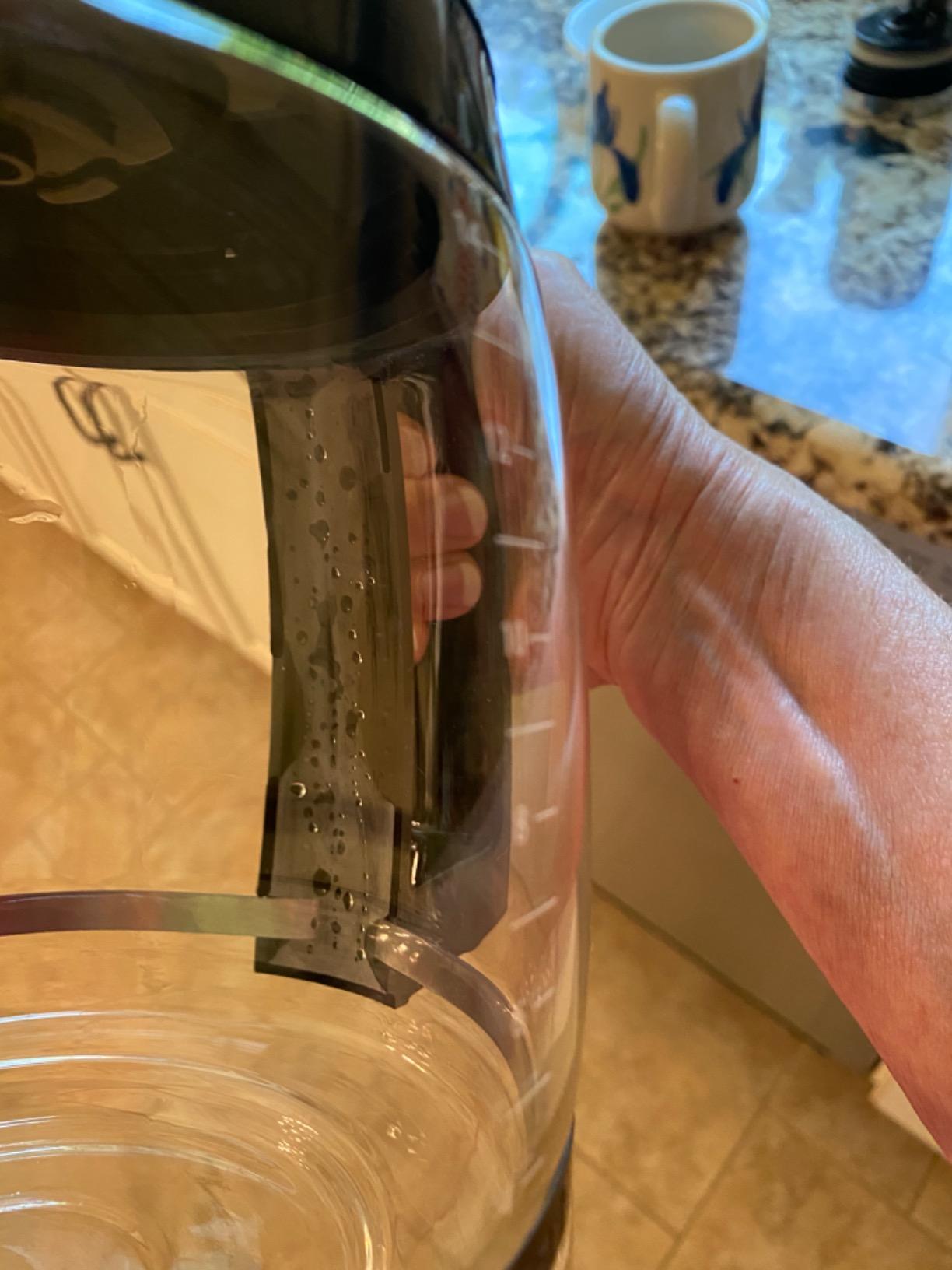 Cuisinart Coffee Maker, Programmable, Stainless Steel, 14-Cup Glass Carafe, PerfecTemp with 1-4 Cup Settings, Strength Control, Auto-Off & Reusable Gold Tone Filter, DCC-3200 customer photo 1