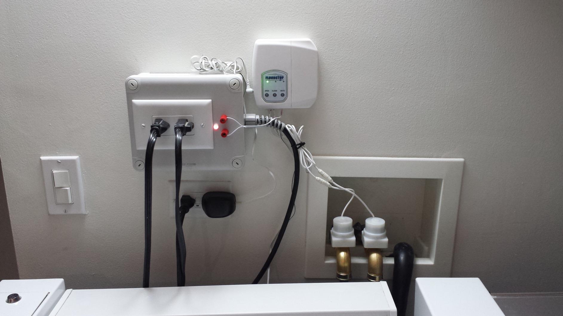 FloodStop Washing Machine Leak Detector Kit, 3/4 Inch 90 Degree, Automatic Water Shut-Off and Visual/Audible Alarms, Hot and Cold Valves customer photo 1