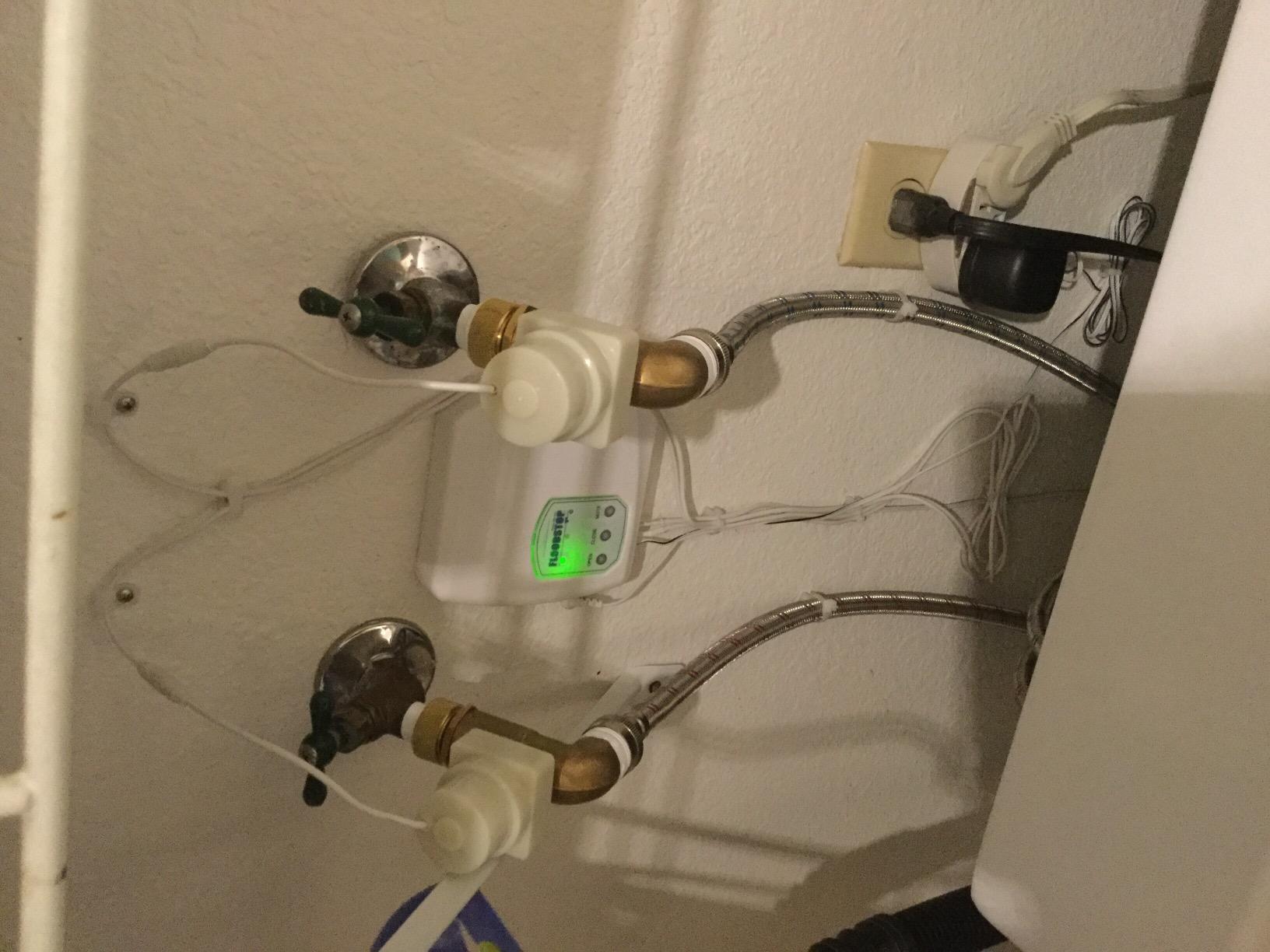 FloodStop Washing Machine Leak Detector Kit, 3/4 Inch 90 Degree, Automatic Water Shut-Off and Visual/Audible Alarms, Hot and Cold Valves customer photo 2
