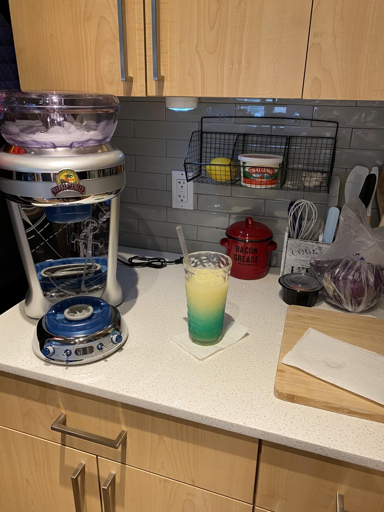 Margaritaville Key West Frozen Concoction Maker with Easy Pour Jar and XL Ice Reservoir, 4 Programmed Drink Settings, Great for Entertaining and Parties customer photo 2