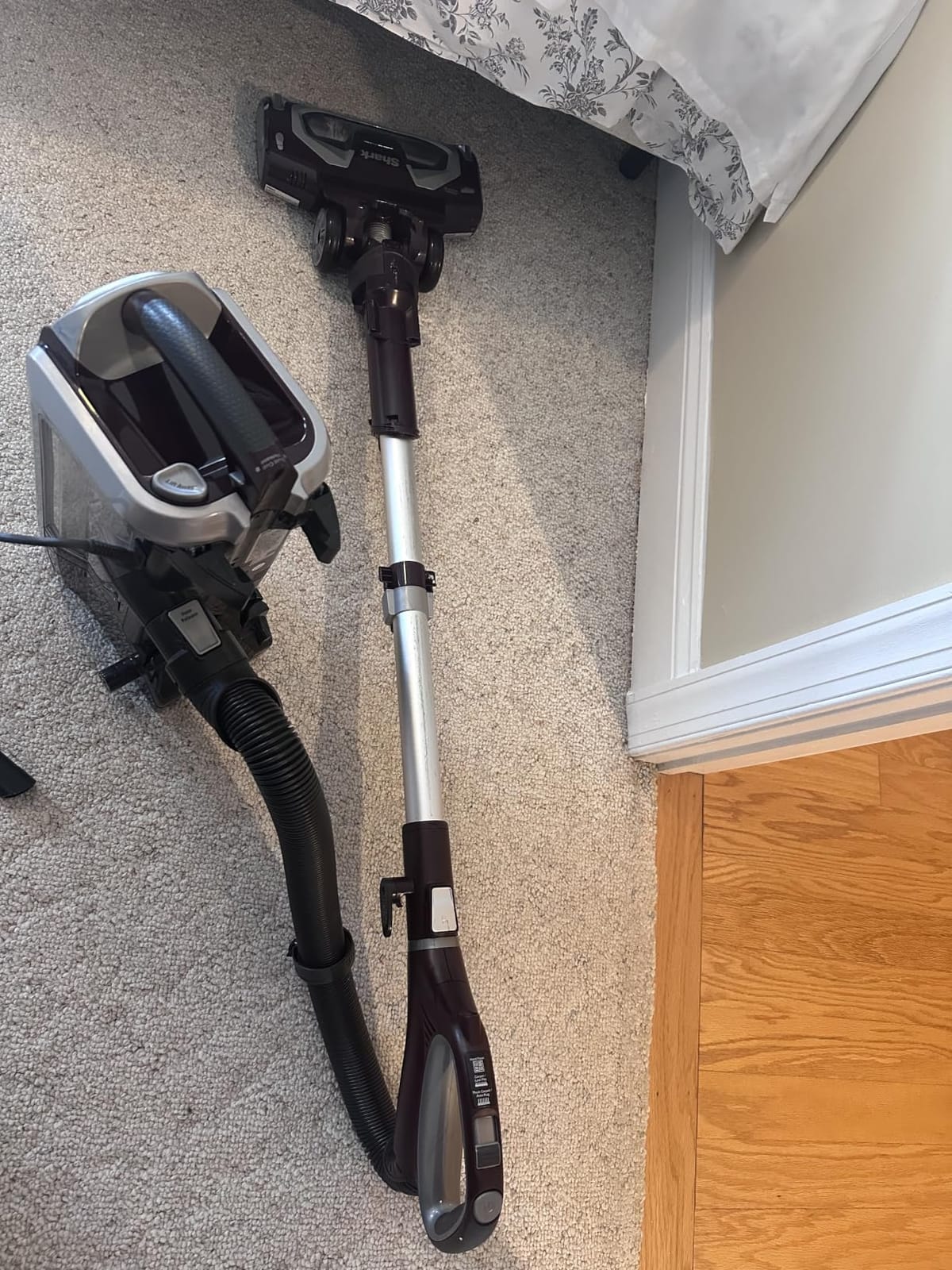 Shark NV752 Rotator Powered Lift-Away TruePet Upright Vacuum with HEPA Filter, Large Dust Cup Capacity, LED Headlights, Upholstery Tool, Perfect Pet Power Brush & Crevice Tool, Bordeaux customer photo 1