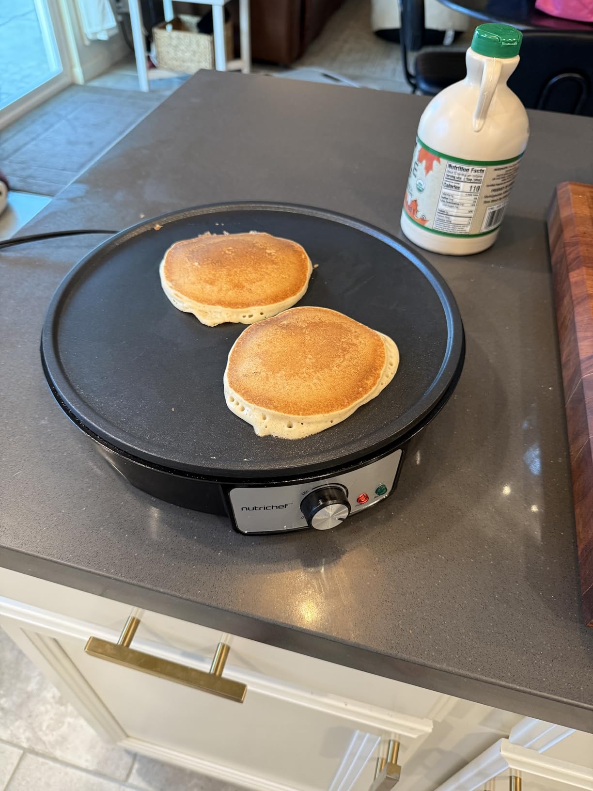 Nutrichef Electric Crepe Maker & Griddle Cooktop - Nonstick 12 Inch Aluminum Hot Plate with LED Indicator Lights & Adjustable Temperature Control customer photo 2