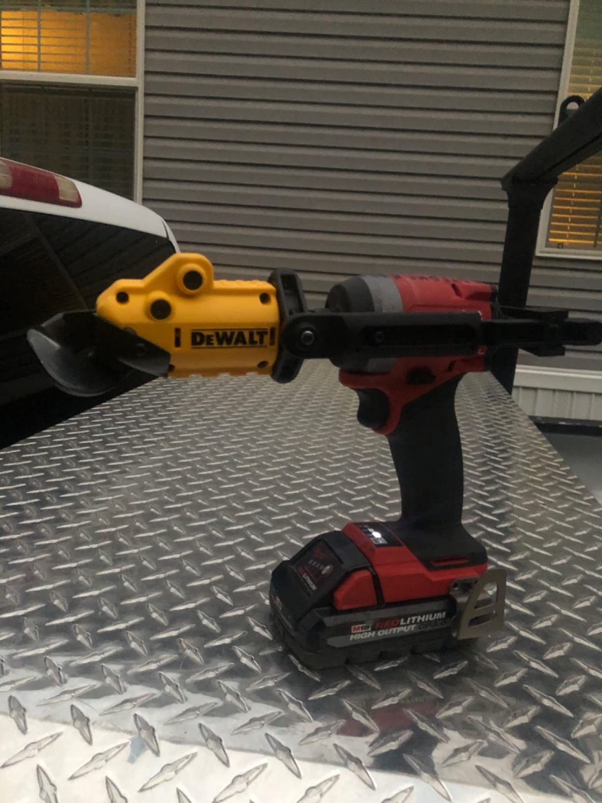 DEWALT Metal Shear/Cutter Drill Attachment, Impact Ready, 360 Degree Pivoting Head, Cuts 18GA Material (DWASHRIR) customer photo 2