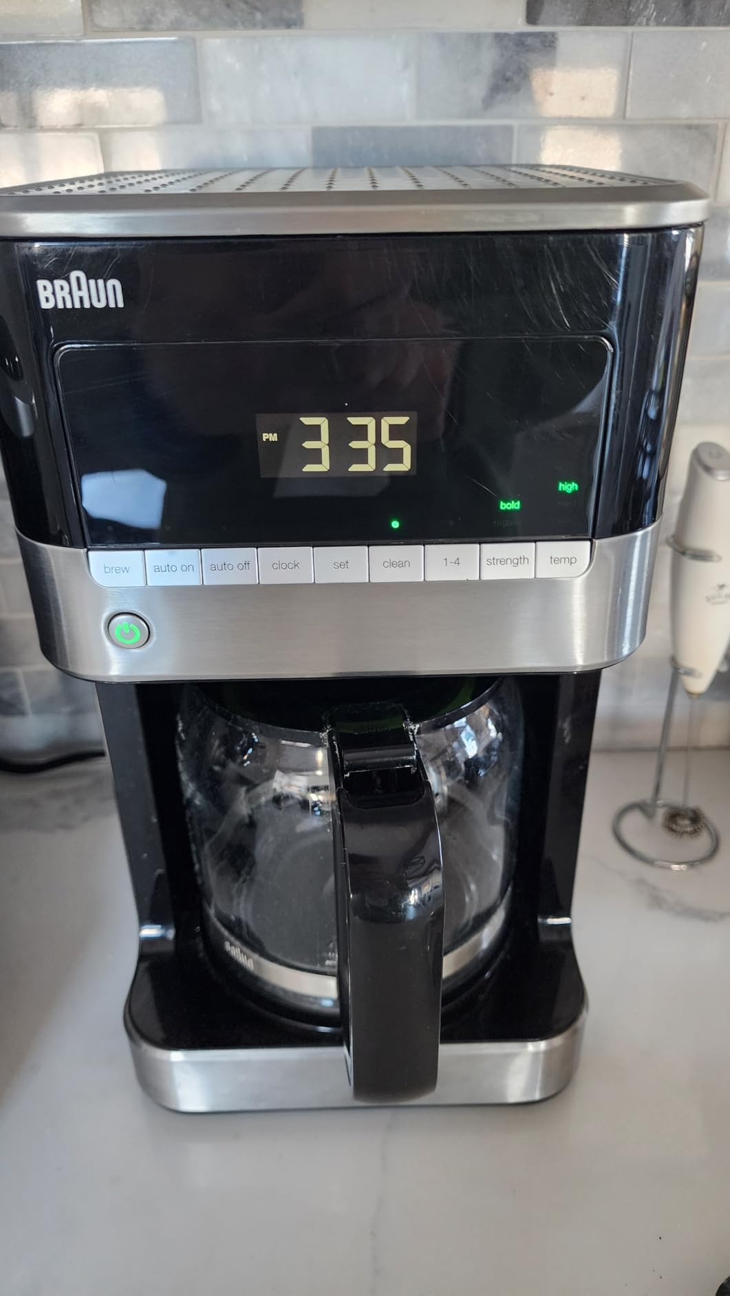 Braun BrewSense 12-Cup Drip Coffee Maker w/ 24 Hour Timer, 2 Brew Styles | Smart Cleaning Features, Anti-Drip System, 1-4 Cup Sizing, Bold and Regular Strength Brewing, 24 Hour Programmable Timer customer photo 1