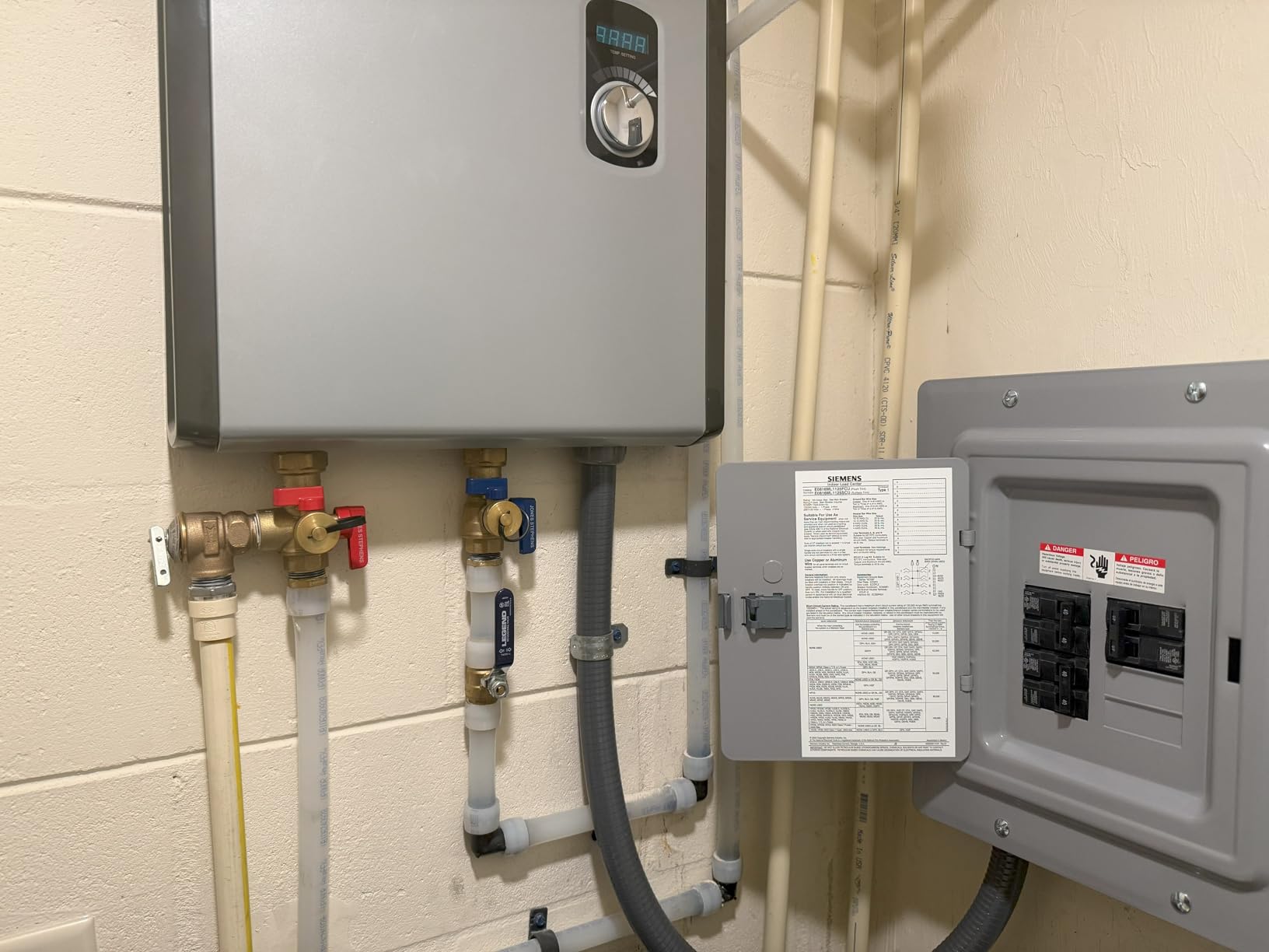 Rheem RTEX-08, 8kW Professional Classic 240V Tankless Electric Water Heater customer photo 2