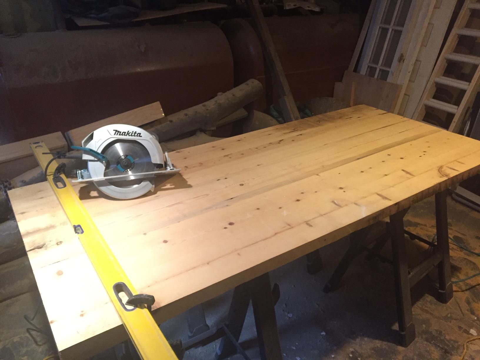 Makita HS0600 10-1/4