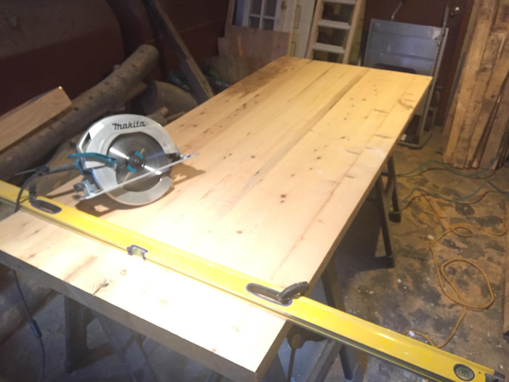 Makita HS0600 10-1/4