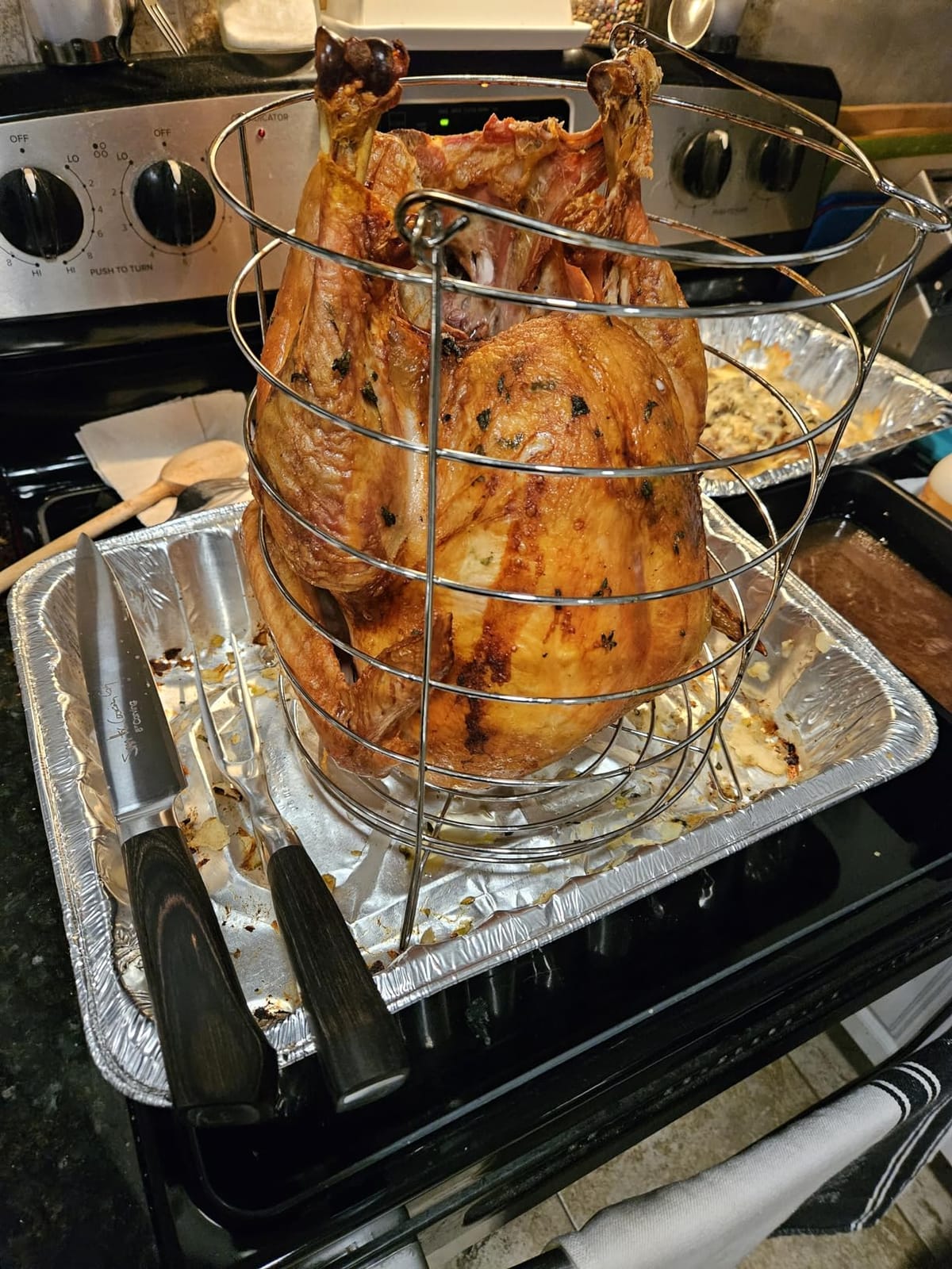 Charbroil The Big Easy Oil-Less Turkey Fryer | Outdoor Air Fryer | Propane Cooker, Black - 17102065 customer photo 2