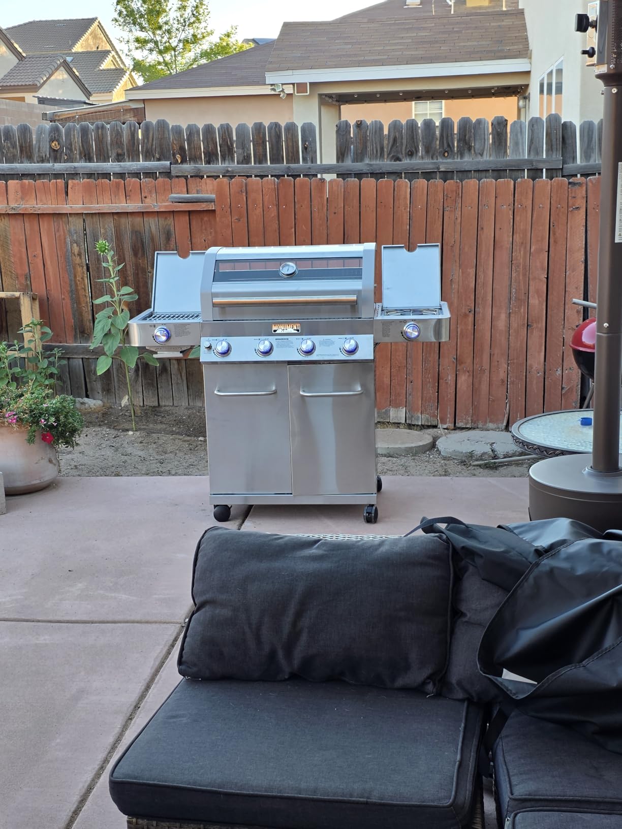 Monument Grills Larger 4+2 Burner Propane Gas Grills Stainless Steel Cabinet Style with Clearview Lid, Knob Controls, Built-In Thermometer, Infrared Side Sear Burners & Side Burners, Outdoor Use customer photo 2