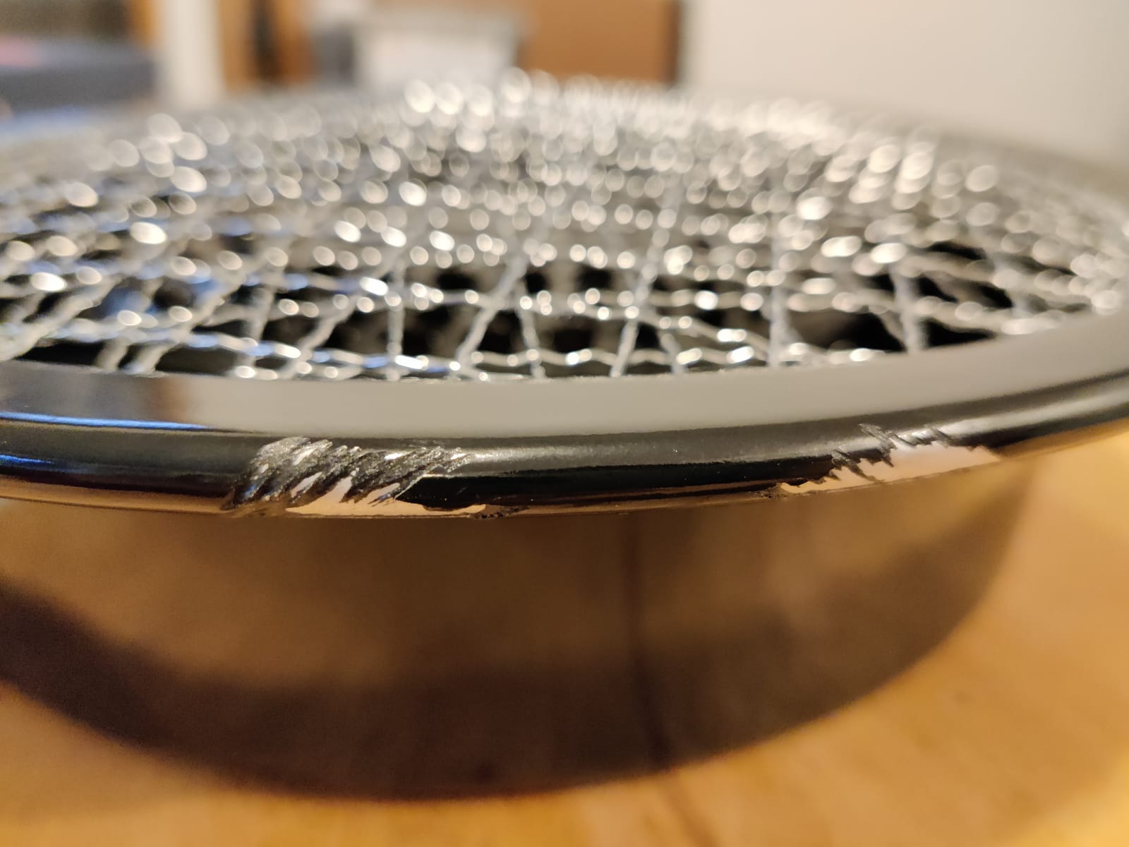 Iwatani Korean Cookware Aburi Stove Top Grill Pan, Black, (CB-P-AM3) customer photo 2