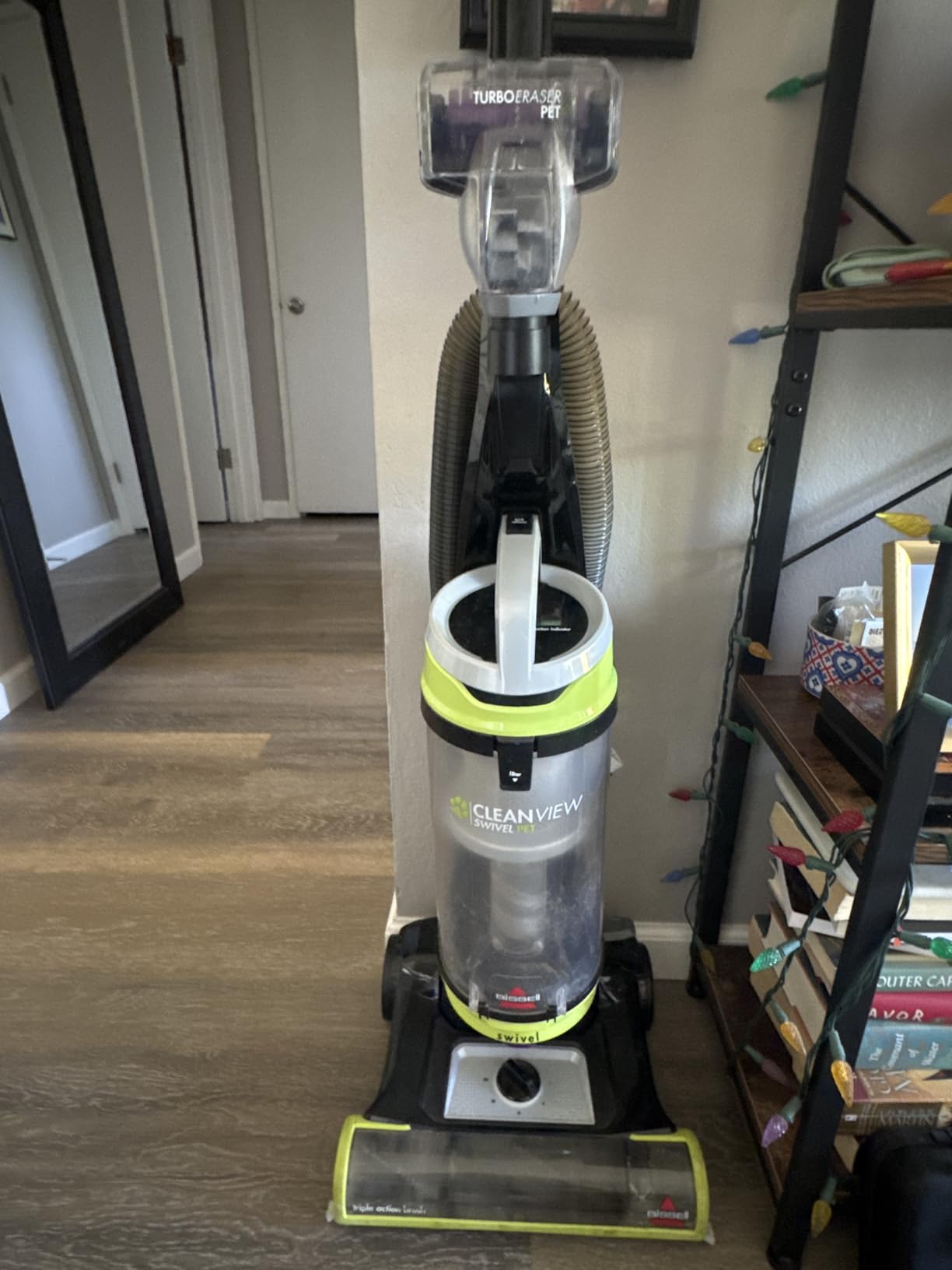 Bissell CleanView Swivel Pet Upright Vacuum, Swivel Steering for Maneuverability, Triple Action Brush Roll for Pet Hair, Large Capacity Dirt Tank & Scatter-Free Tech, 2252 customer photo 2