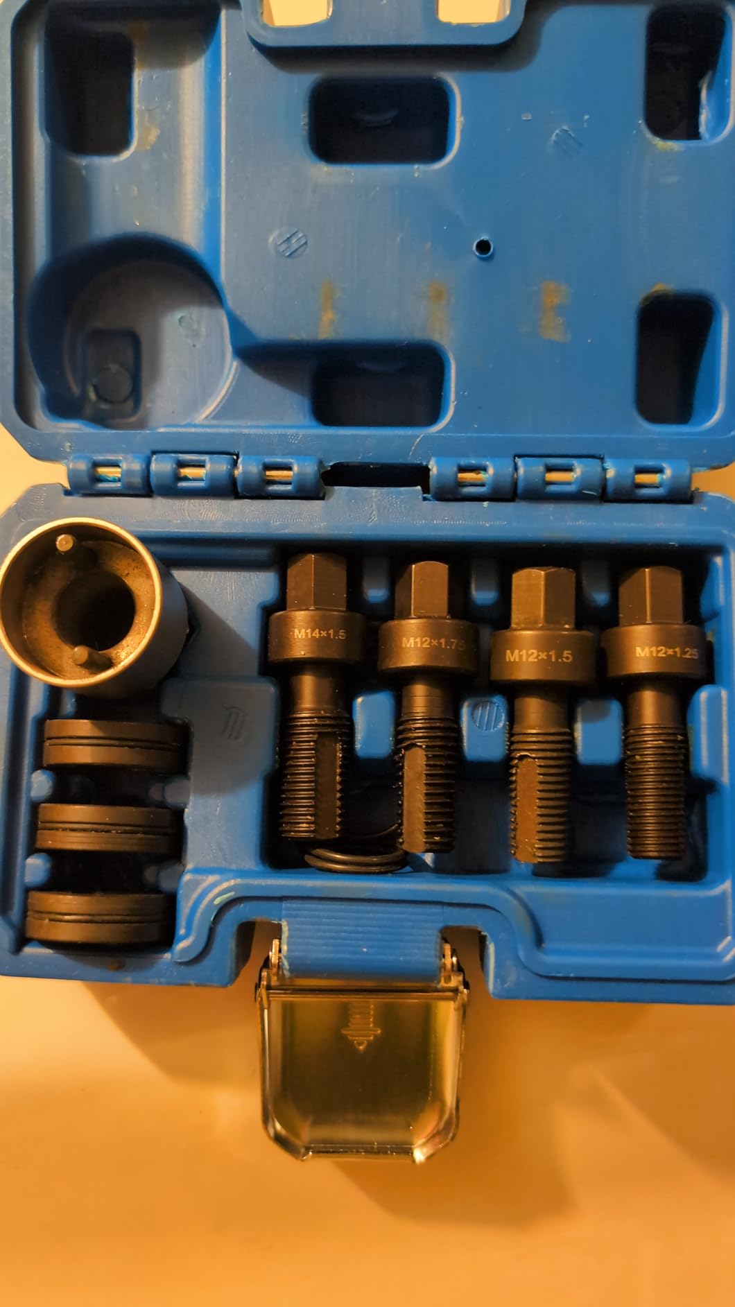 WINTOOLS Wheel Stud Master Re-Threader Kit customer photo 1