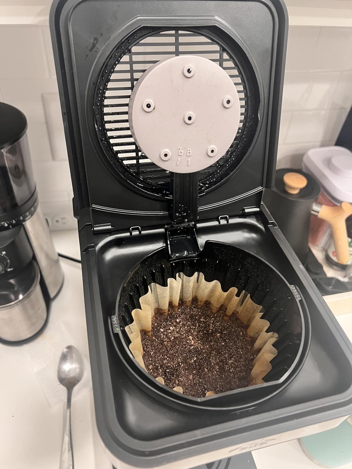 OXO Brew 8-Cup Coffee Maker - Single-Serve, Thermal Carafe, Stainless Steel, SCA Certified Home Brewer, Precise Temperature Control, Rainmaker Shower Head customer photo 2