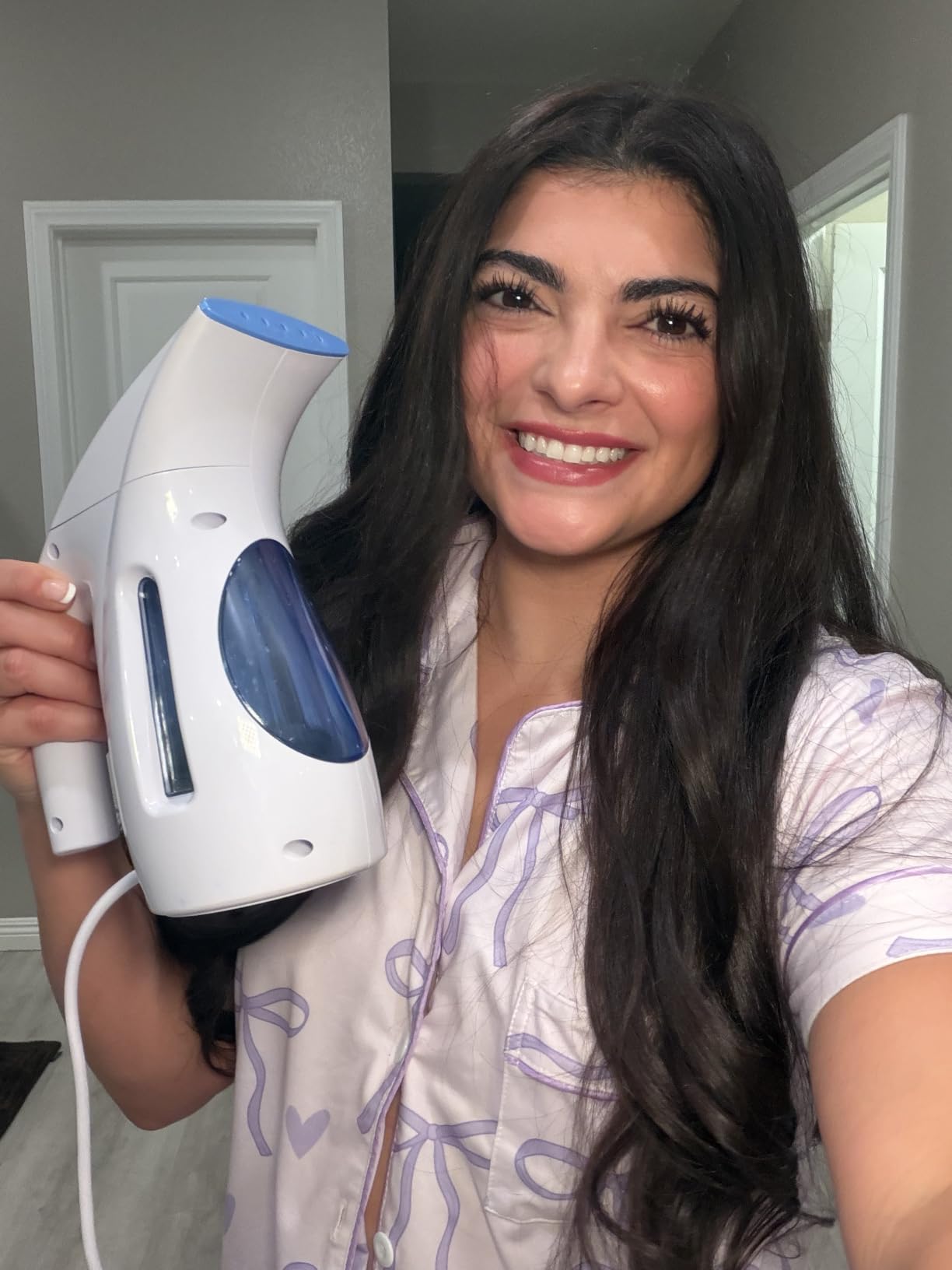 HiLIFE Steamer for Clothes, Portable Handheld Clothing Steamer, 240ml Big Capacity, 700W, Strong Power, Fabric Quick Wrinkle Remover with Brush for Home, Office(ONLY 120V) -Blue customer photo 2