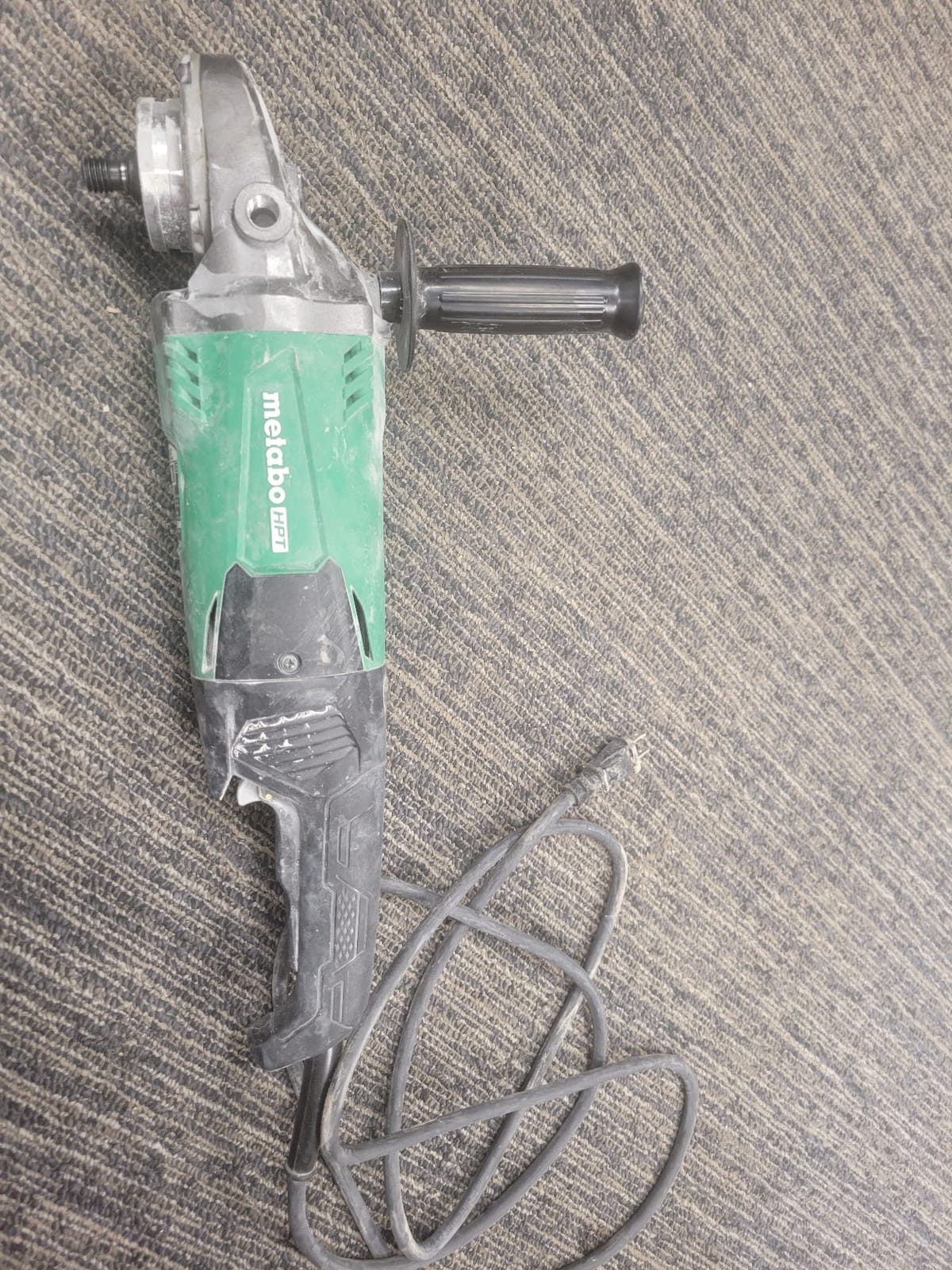 Metabo HPT Angle Grinder, 7-Inch, 15-Amp (G18ST) customer photo 1