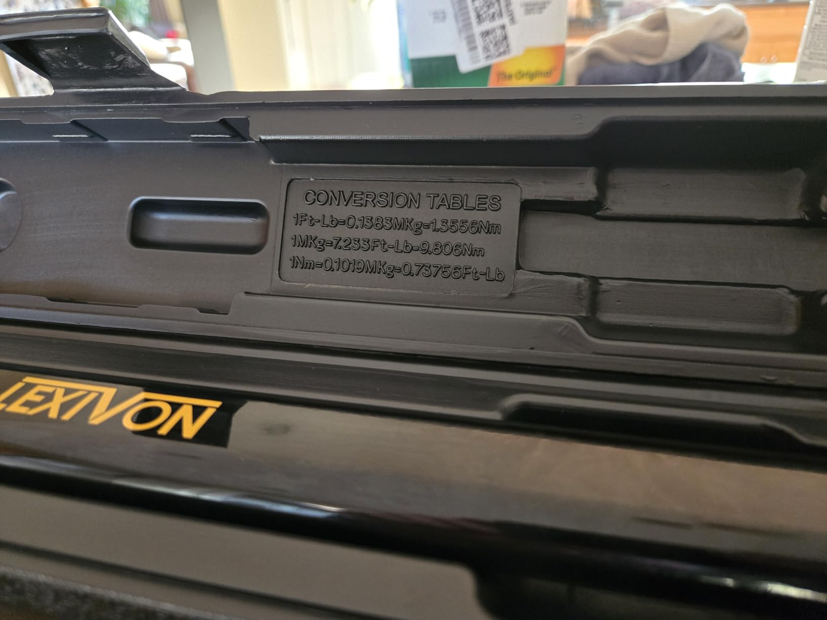 LEXIVON 1/2-Inch Drive Click Torque Wrench 25-250 Ft-Lb/33.9-338.9 Nm (LX-184) customer photo 2
