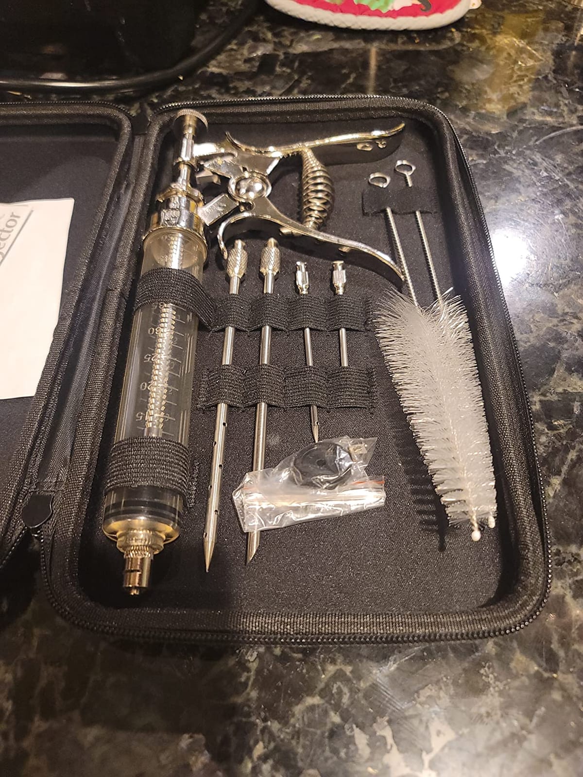 Professional Automatic BBQ Meat Marinade Injector Gun Kit with Case, 2 oz Large Capacity Barrel and 4 Commercial Grade Marinade Needles customer photo 1