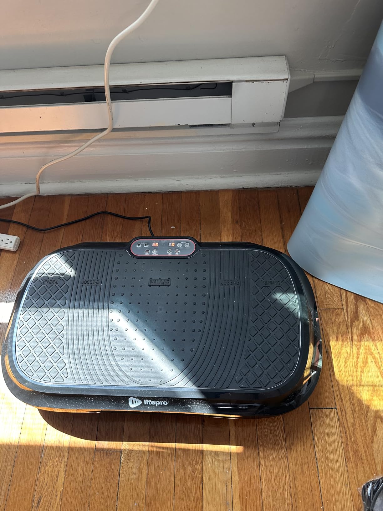 Lifepro Waver Vibration Plate Exercise Machine with 99 Speeds & 10 Presets | Resistance Bands, Non-Slip Surface, 330 lbs Capacity customer photo 1