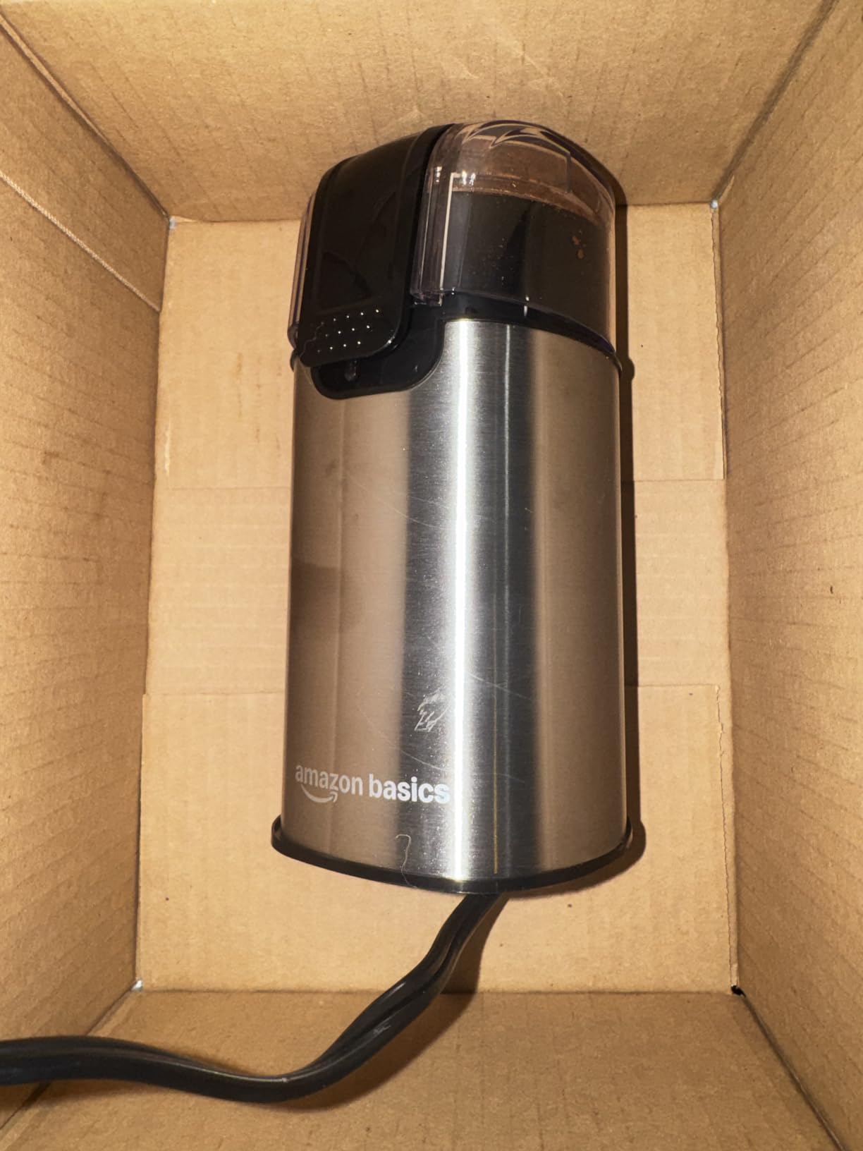 Amazon Basics Fast Electric Coffee Grinder for Home Use, Easy to Use Coffee Bean and Spice Grinder with Heavy-Duty Stainless Steel Grind Blades customer photo 2