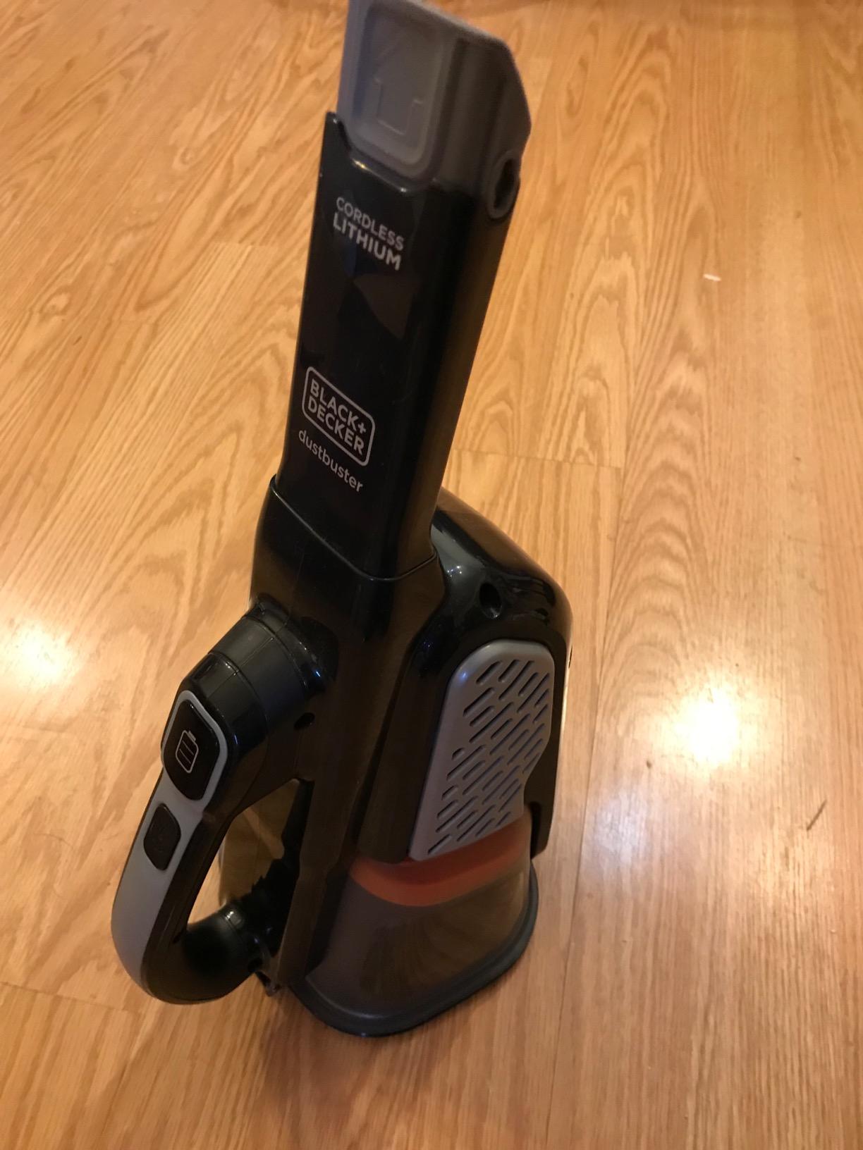 BLACK+DECKER dustbuster Portable Vacuum Cordless Handheld, Small Hand Vacuum Cleaner for Dorm Home and Car, Powerful 20V AdvancedClean+ (HHVK515J00FF) customer photo 2