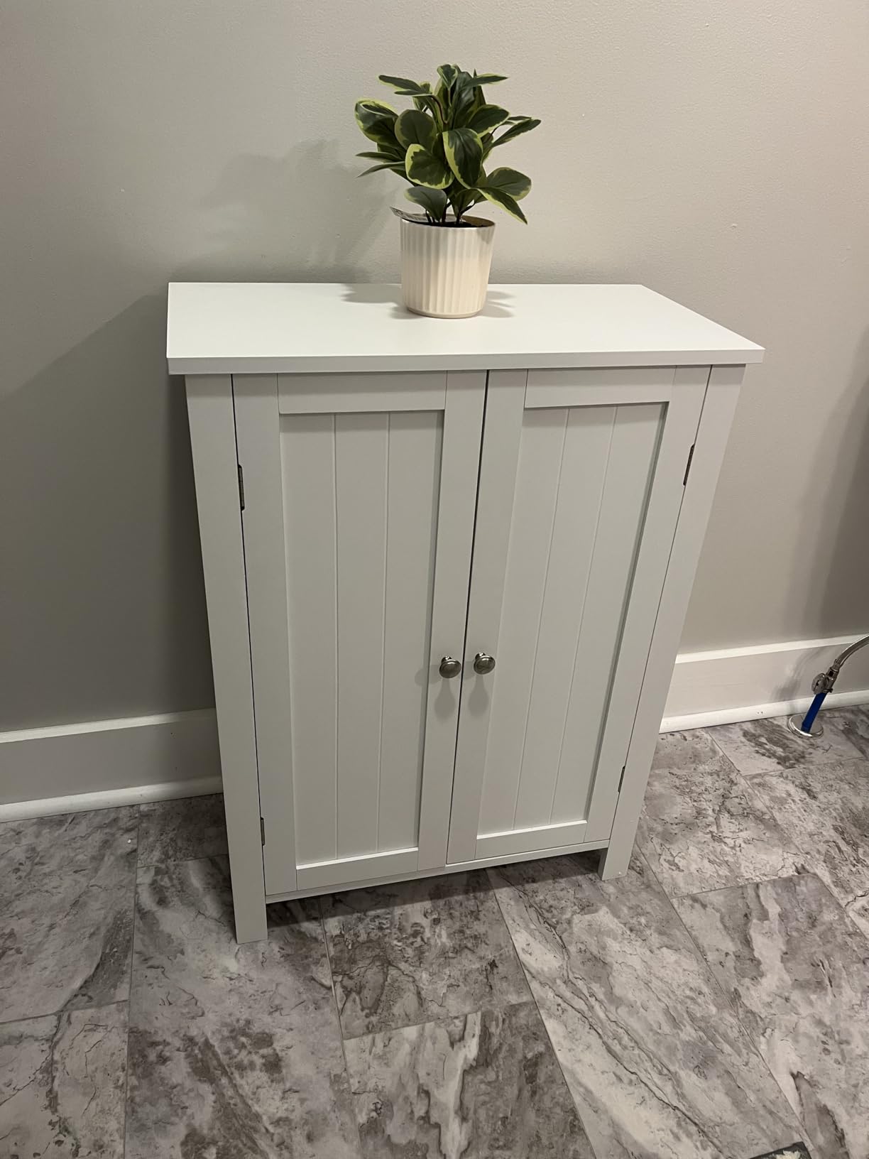 SUPER DEAL Modern Bathroom Floor Storage Cabinet with Adjustable Shelf and Double Door Rust Proof, Living Room Modern Home Furniture Storage Organizer Cabinet customer photo 1